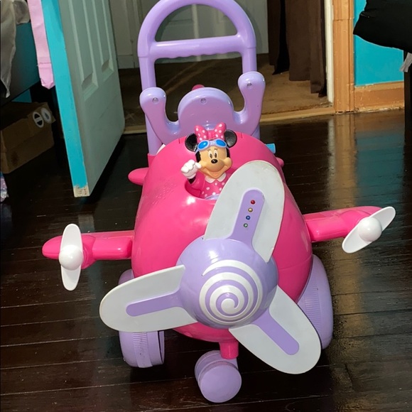 Toddler Minnie Mouse toy - Picture 2 of 3